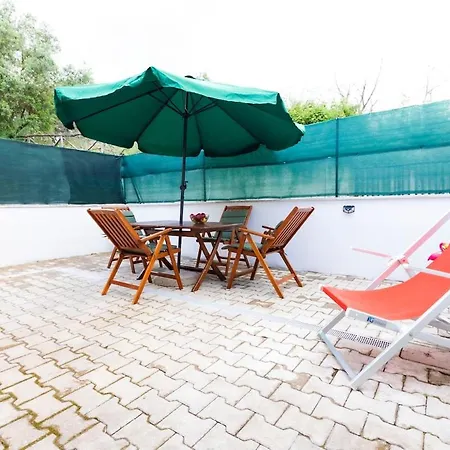 Oasi Con Terrazzo E Parcheggio Gratuito * La Croce di Solforata