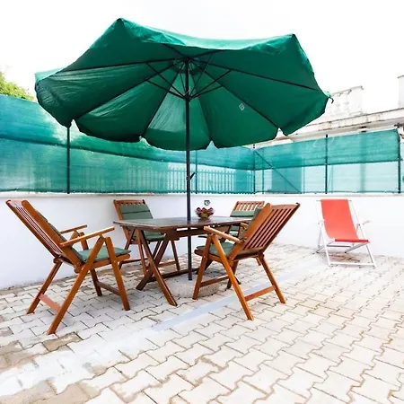 Oasi Con Terrazzo E Parcheggio Gratuito Appartement